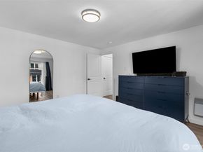 2219 14th Avenue W 405, Seattle WA 98119