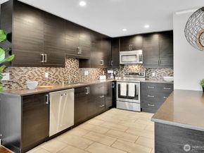 2001 E Yesler Way 24, Seattle WA 98122