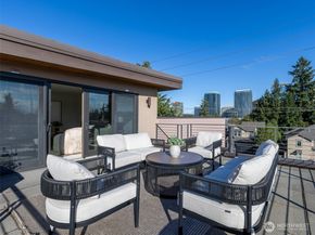 719 99th Avenue NE, Bellevue WA 98004