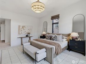 719 99th Avenue NE, Bellevue WA 98004