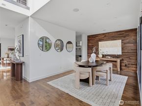 719 99th Avenue NE, Bellevue WA 98004