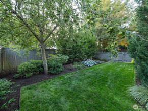 719 99th Avenue NE, Bellevue WA 98004