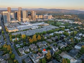 719 99th Avenue NE, Bellevue WA 98004