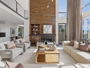 719 99th Avenue NE, Bellevue WA 98004