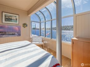 2017 Fairview Avenue E I, Seattle WA 98102