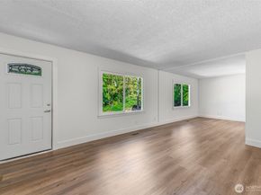 7051 S 125th Street, Seattle WA 98178