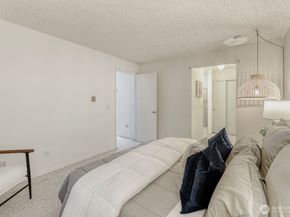 12904 126th Court NE J302, Kirkland WA 98034