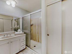 12904 126th Court NE J302, Kirkland WA 98034