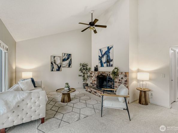 12904 126th Court NE J302, Kirkland WA 98034
