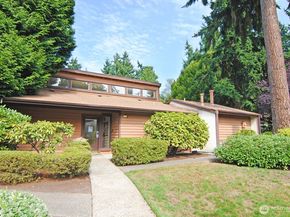 12904 126th Court NE J302, Kirkland WA 98034
