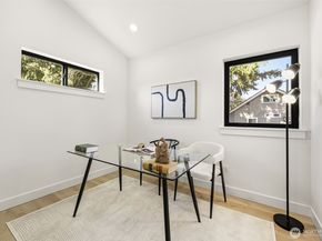 526 N 100th Street, Seattle WA 98133