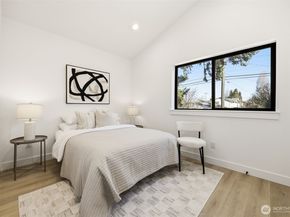 526 N 100th Street, Seattle WA 98133