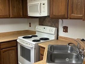 2617 NE 4th Street 134, Renton WA 98056
