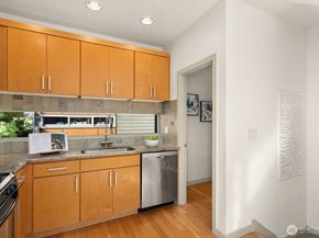 6719 14th Avenue NW A, Seattle WA 98117