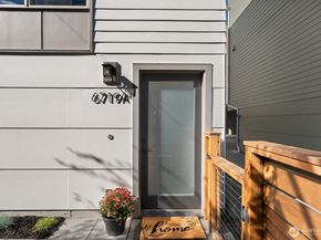 6719 14th Avenue NW A, Seattle WA 98117