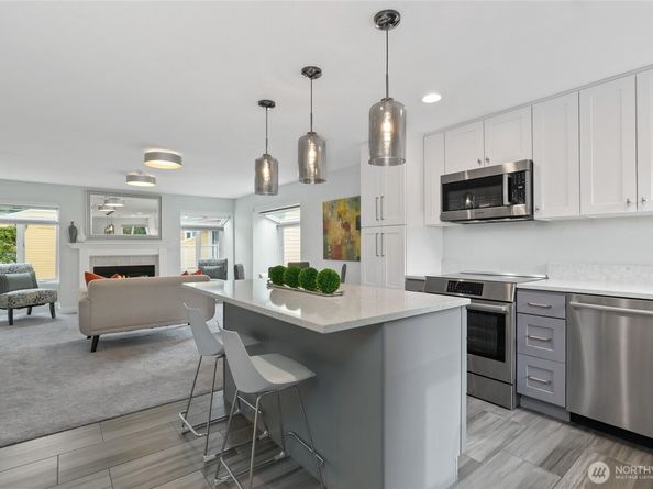 7292 W Lake Sammamish Parkway NE 4306, Redmond WA 98052