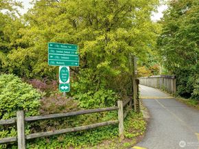 7292 W Lake Sammamish Parkway NE 4306, Redmond WA 98052