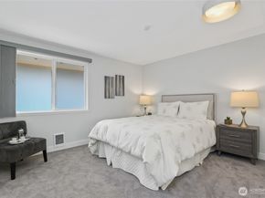 7292 W Lake Sammamish Parkway NE 4306, Redmond WA 98052