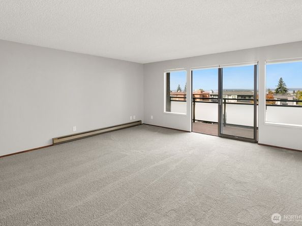 510 Forsyth Lane 308, Edmonds WA 98020