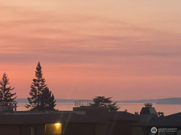 510 Forsyth Lane 308, Edmonds WA 98020