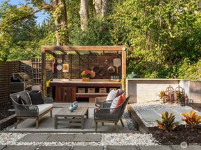 617 33rd Avenue E, Seattle WA 98112