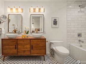 617 33rd Avenue E, Seattle WA 98112