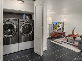 617 33rd Avenue E, Seattle WA 98112