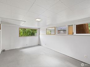 12520 24th Avenue NE, Seattle WA 98125