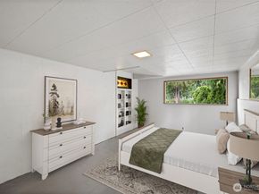12520 24th Avenue NE, Seattle WA 98125