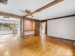 12520 24th Avenue NE, Seattle WA 98125