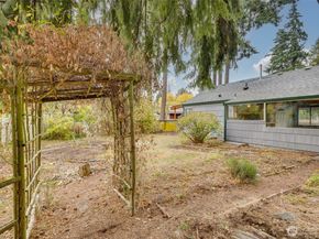 12520 24th Avenue NE, Seattle WA 98125