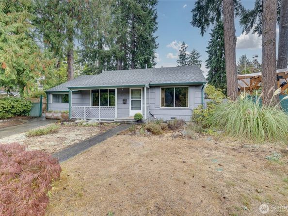 12520 24th Avenue NE, Seattle WA 98125
