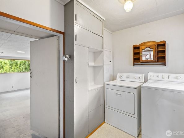 12520 24th Avenue NE, Seattle WA 98125