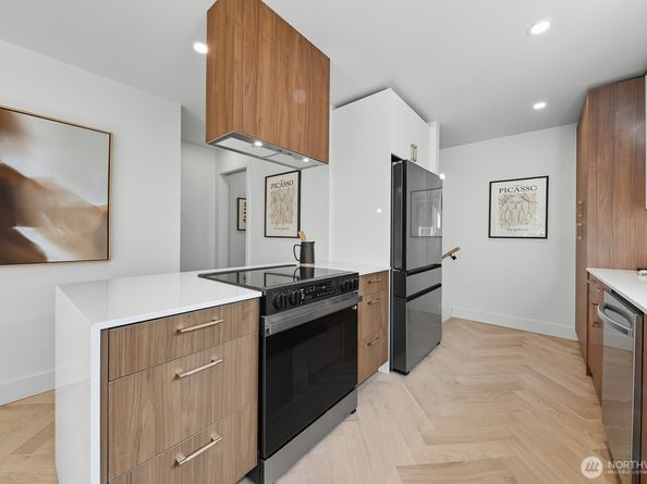 1111 NW 65th Street, Seattle WA 98117