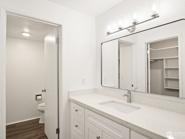 17924 23rd Lane NE G201, Seattle WA 98155