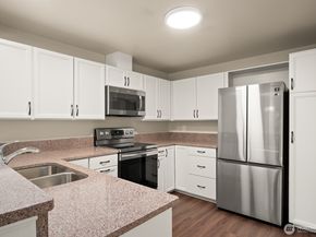 17924 23rd Lane NE G201, Seattle WA 98155