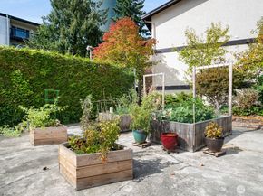 17924 23rd Lane NE G201, Seattle WA 98155