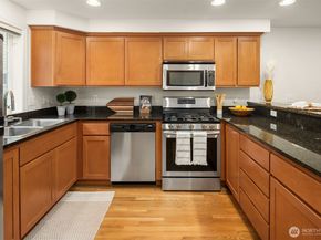 12317 10th Place NE B, Seattle WA 98125