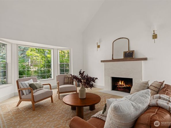 15919 NE 165th Street, Woodinville WA 98072