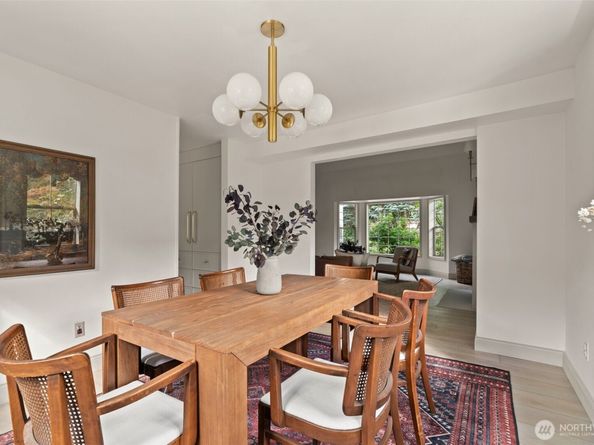 15919 NE 165th Street, Woodinville WA 98072