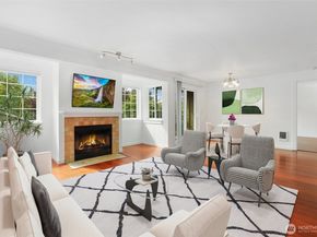 28712 18th Avenue S X201, Federal Way WA 98003