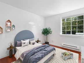28712 18th Avenue S X201, Federal Way WA 98003