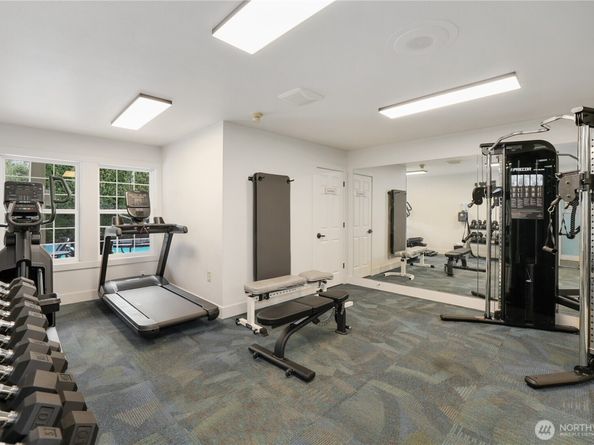 28712 18th Avenue S X201, Federal Way WA 98003