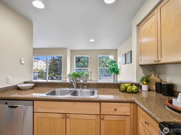 1311 12th Avenue S A304, Seattle WA 98144
