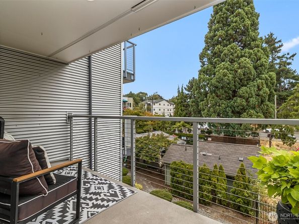 1311 12th Avenue S A304, Seattle WA 98144