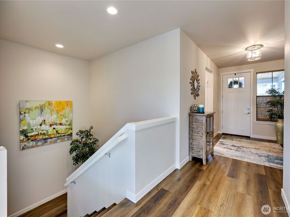 17915 Sunrise Ridge Avenue NE, Poulsbo WA 98370