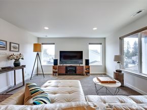 17915 Sunrise Ridge Avenue NE, Poulsbo WA 98370
