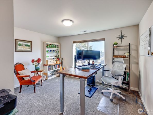 17915 Sunrise Ridge Avenue NE, Poulsbo WA 98370
