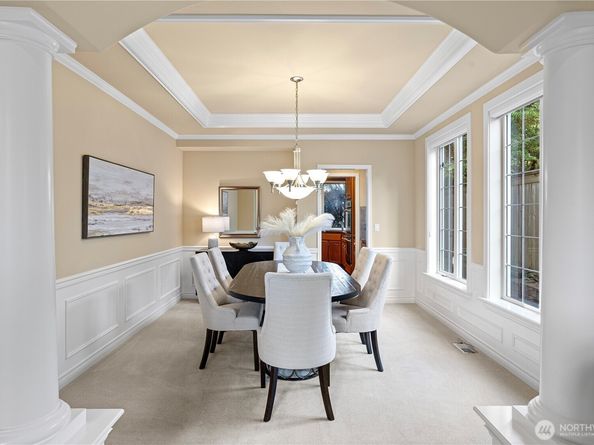 25939 SE 22nd PL, Sammamish WA 98075