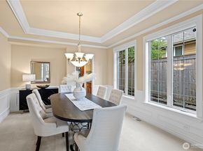 25939 SE 22nd PL, Sammamish WA 98075